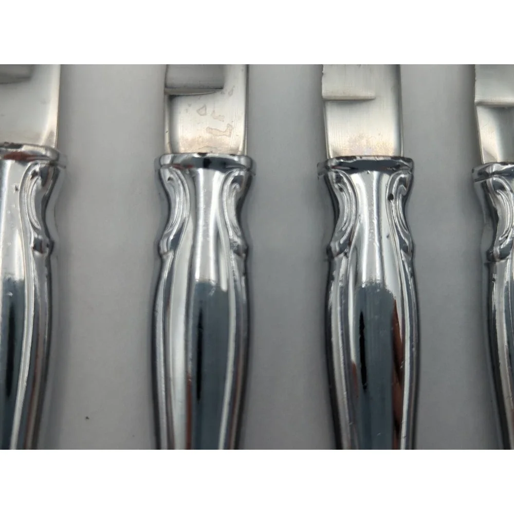 Carvel Hall Stainless Steel Steak Knives 6 Beautiful Ones & 1 Ugly‎ One Set Of 7